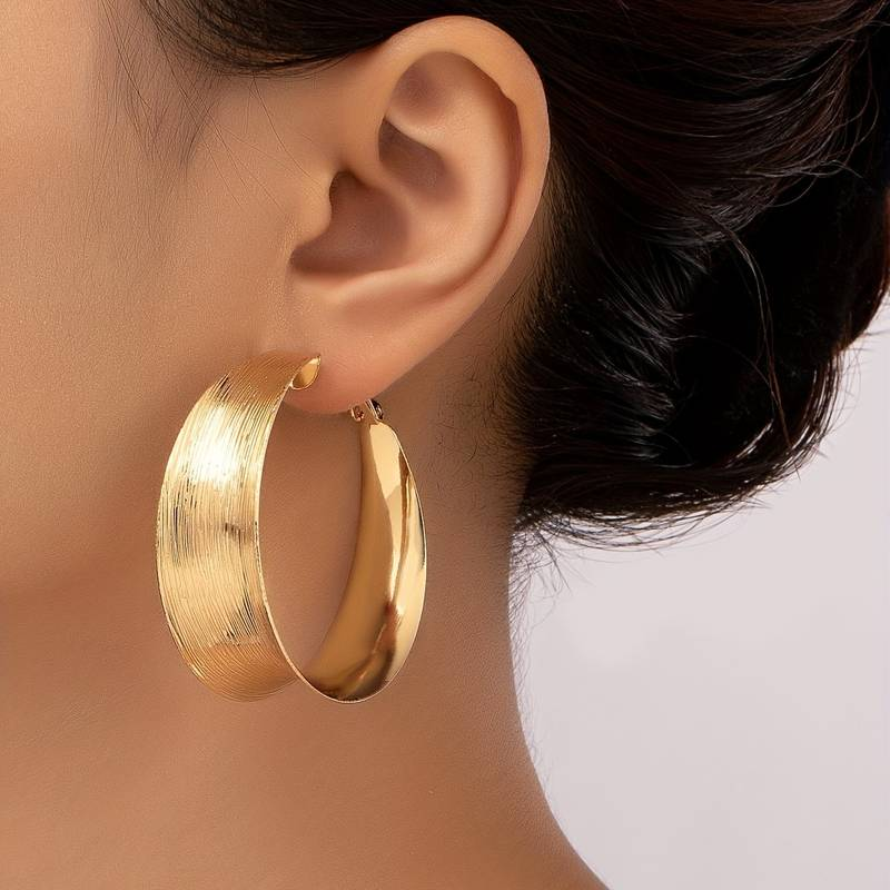 VINTAGE HOOP EARRINGS | GOLD