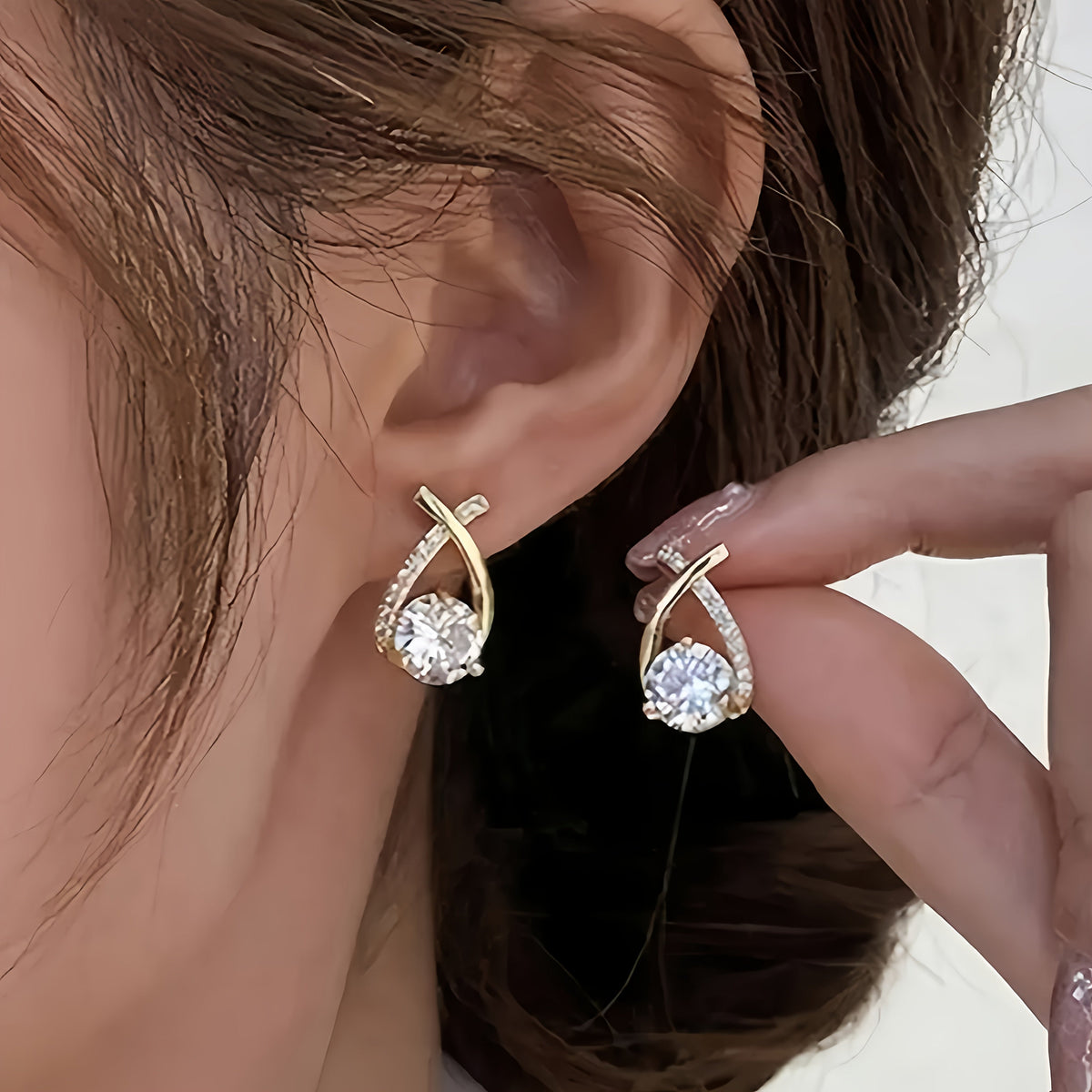 CROSS STUD EARRINGS WITH ZIRCONIA | GOLD