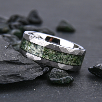 EVERGREEN STONE RING