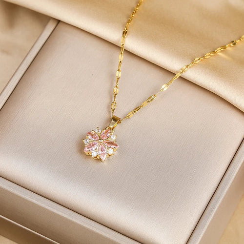 ROMANTIC SAKURA ROSE NECKLACE | GOLD