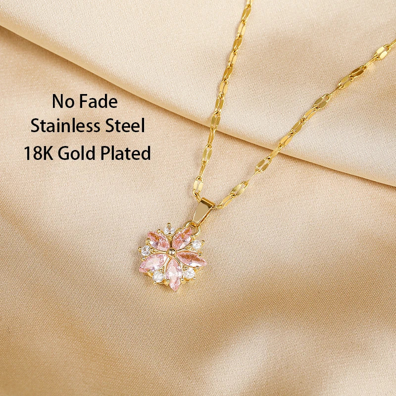ROMANTIC SAKURA ROSE NECKLACE | GOLD