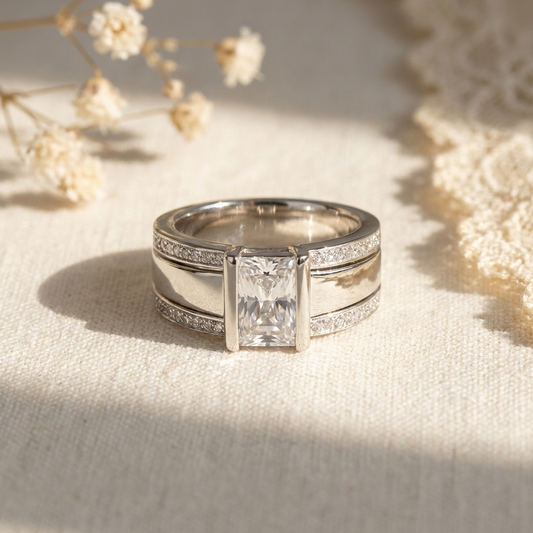 ANTIQUE INLAID GLASS RING | WHITE GOLD
