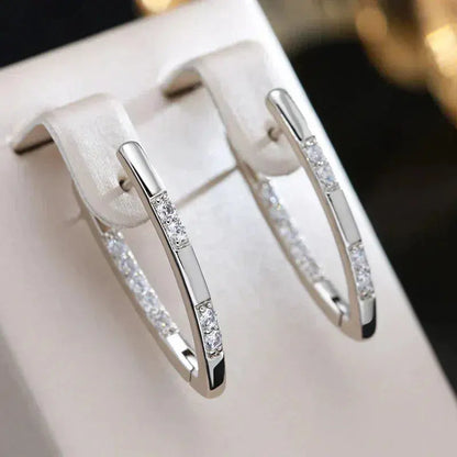 SOPHISTICATED ZIRCONIA EARRINGS