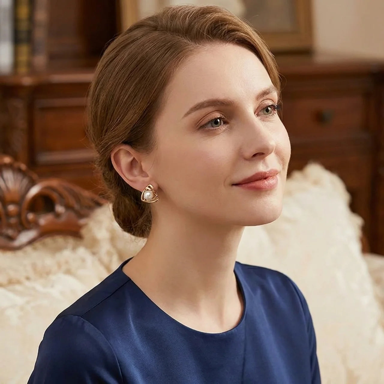 EXQUISITE PEARL AND GOLD EARRINGS | GOLD