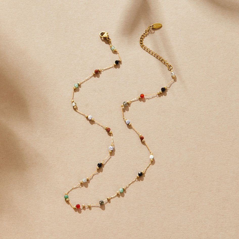 MINIMALIST NECKLACE WITH STONE